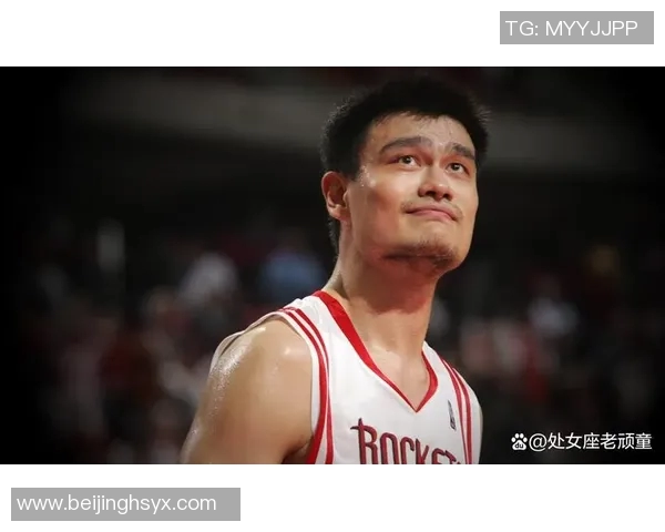 姚明化身卖菜大妈的幽默人生与篮球传奇的奇妙碰撞